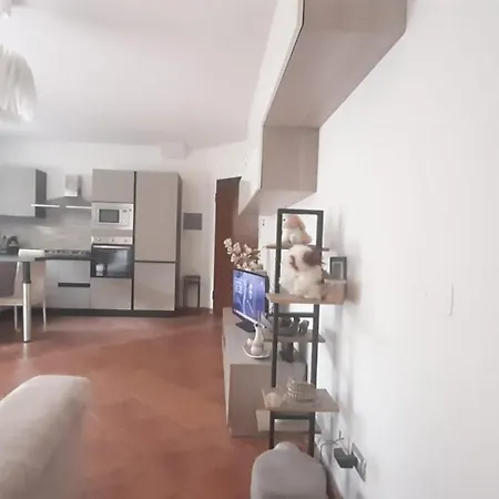 Lucca Guest House *